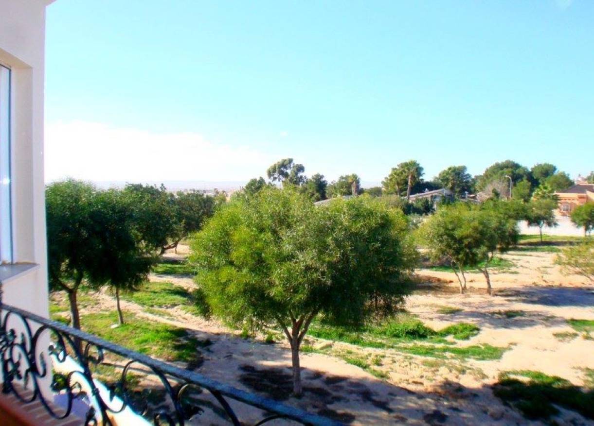 Bestaand - Villa - Ciudad Quesada