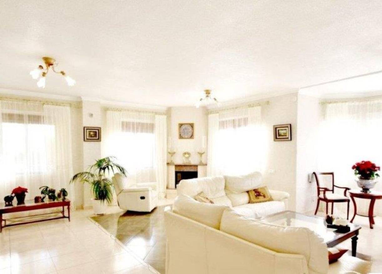 Bestaand - Villa - Ciudad Quesada