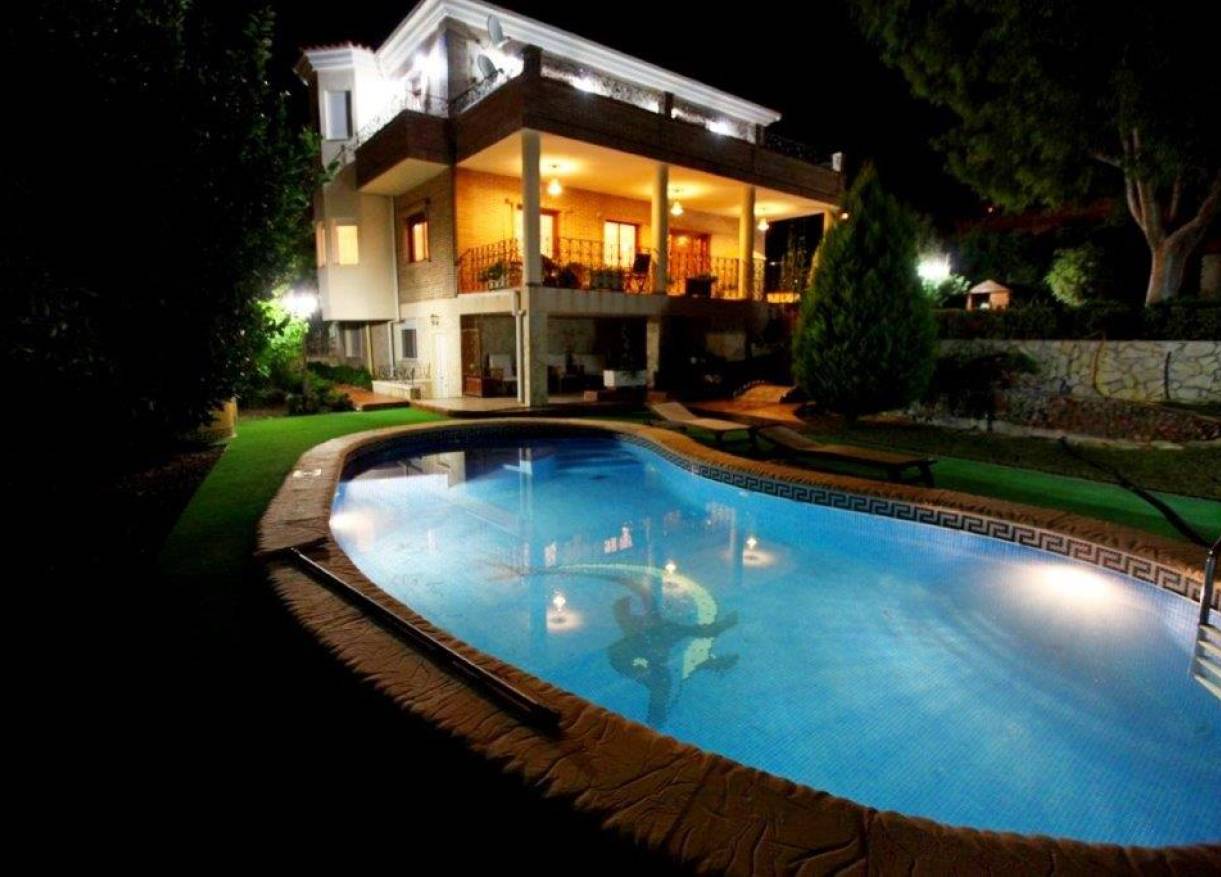 Bestaand - Villa - Ciudad Quesada