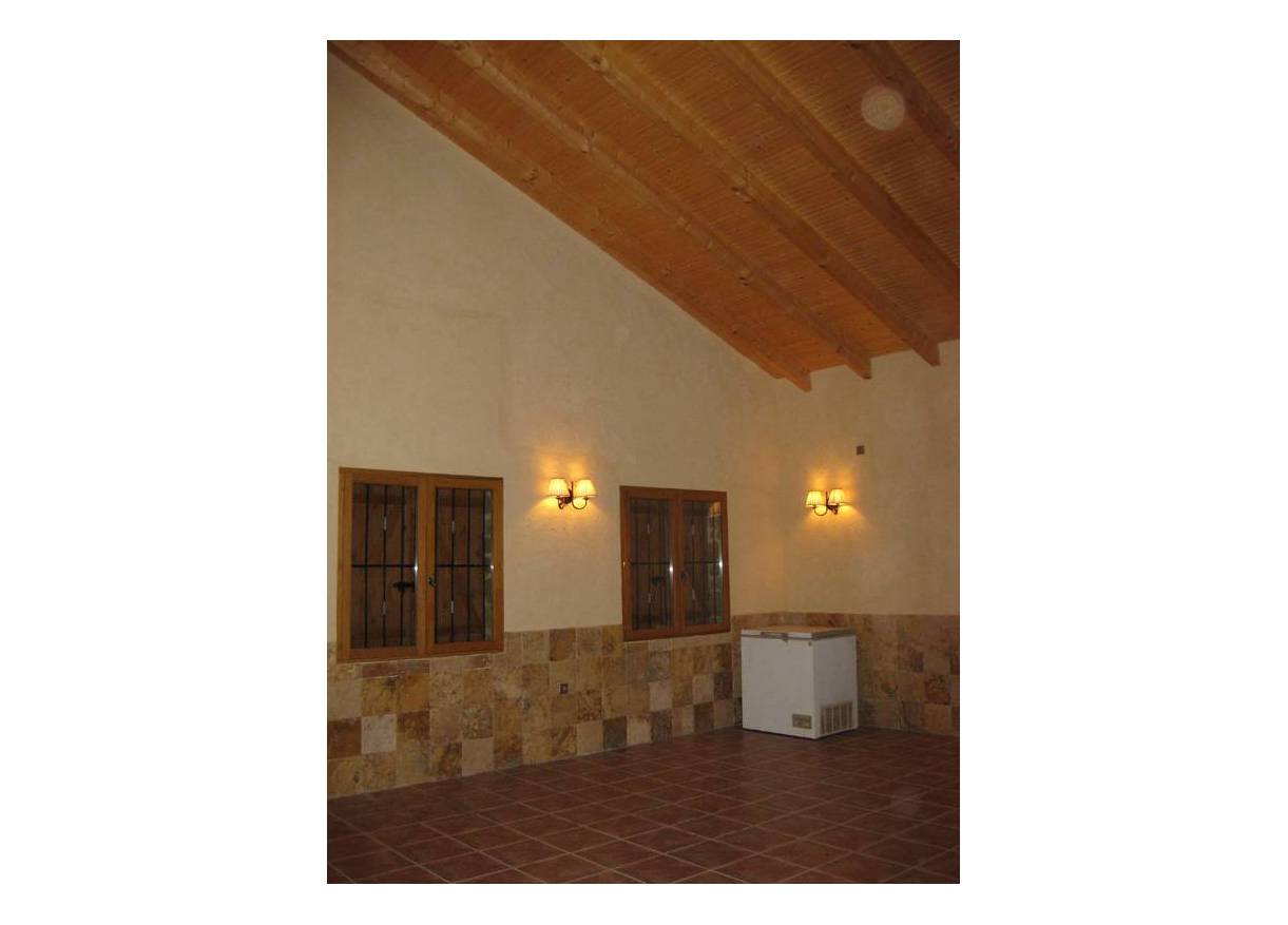 Bestaand - Villa - Benferri