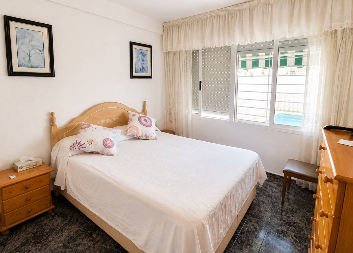 Bestaand - Townhouse / Semi-detached - Torrevieja