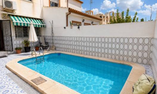 Bestaand - Townhouse / Semi-detached - Torrevieja