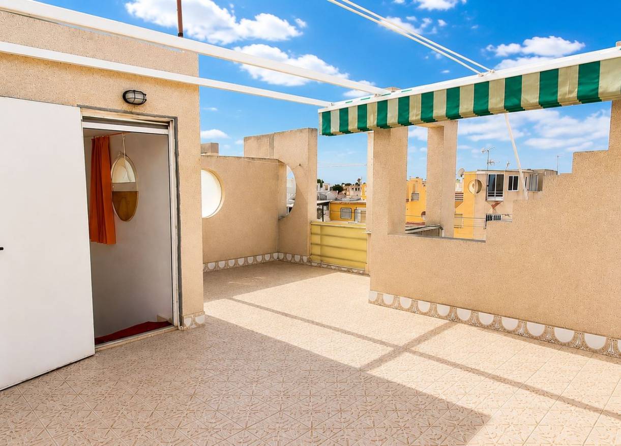 Bestaand - Townhouse / Semi-detached - Torrevieja