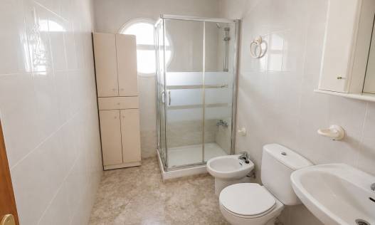 Bestaand - Townhouse / Semi-detached - Torrevieja