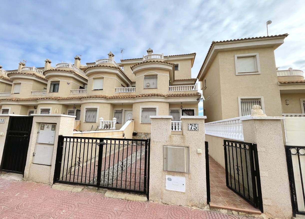 Bestaand - Townhouse / Semi-detached - Ciudad Quesada - Lo Marabu - Doña Pepa 2