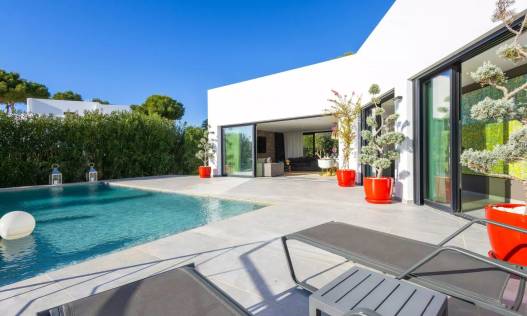 Bestaand - Villa - Jávea