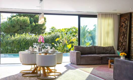 Bestaand - Villa - Jávea
