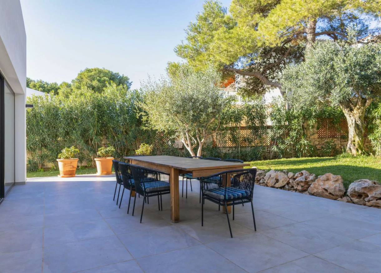 Bestaand - Villa - Jávea