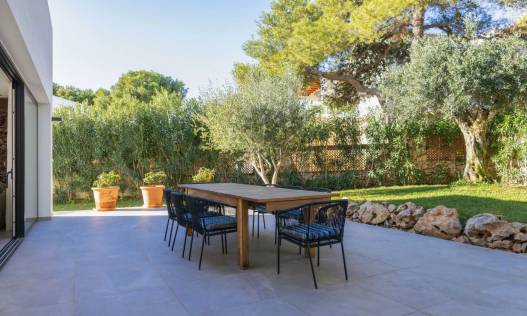 Bestaand - Villa - Jávea