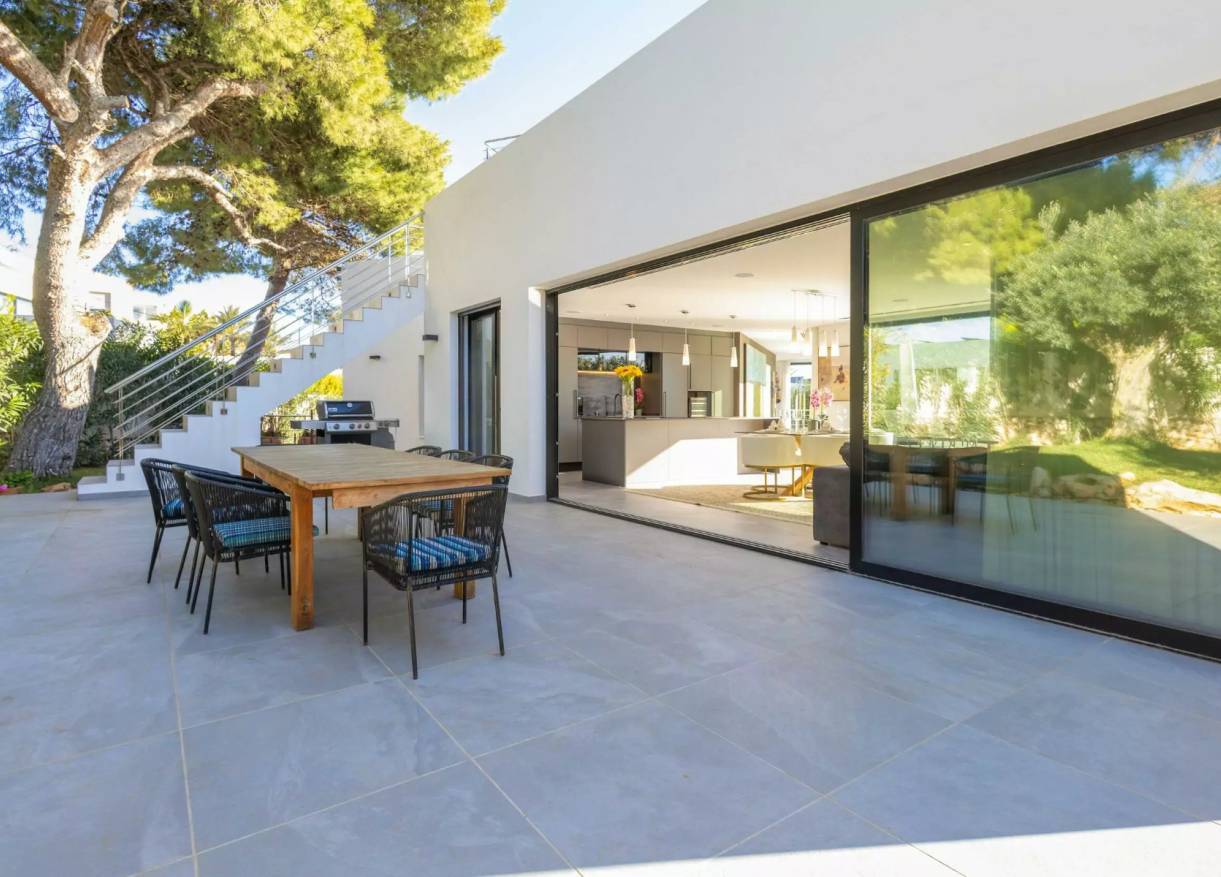 Bestaand - Villa - Jávea