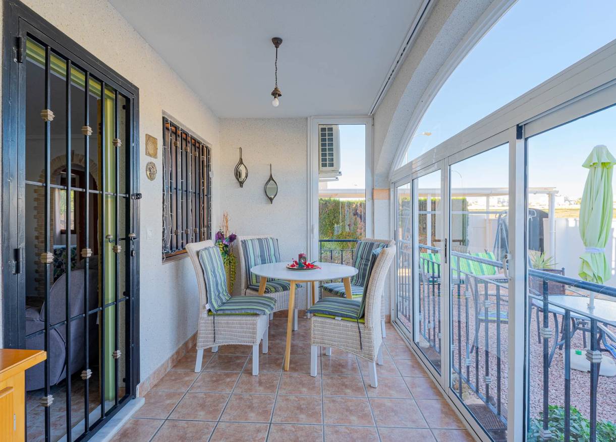Bestaand - Townhouse / Semi-detached - Orihuela Costa - Playa Flamenca