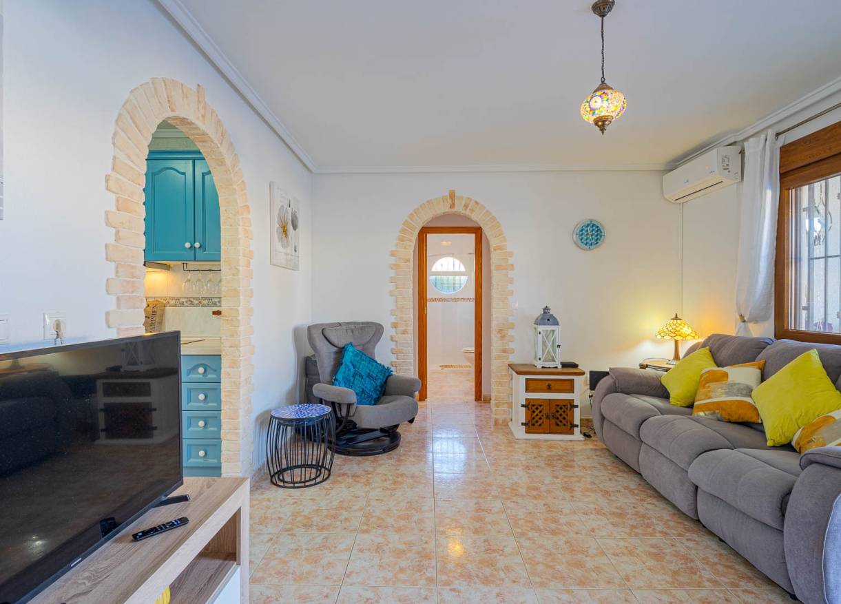 Bestaand - Townhouse / Semi-detached - Orihuela Costa - Playa Flamenca