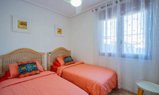 Bestaand - Townhouse / Semi-detached - Orihuela Costa - Playa Flamenca