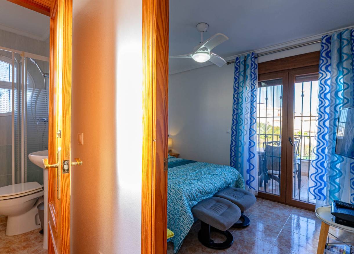 Bestaand - Townhouse / Semi-detached - Orihuela Costa - Playa Flamenca