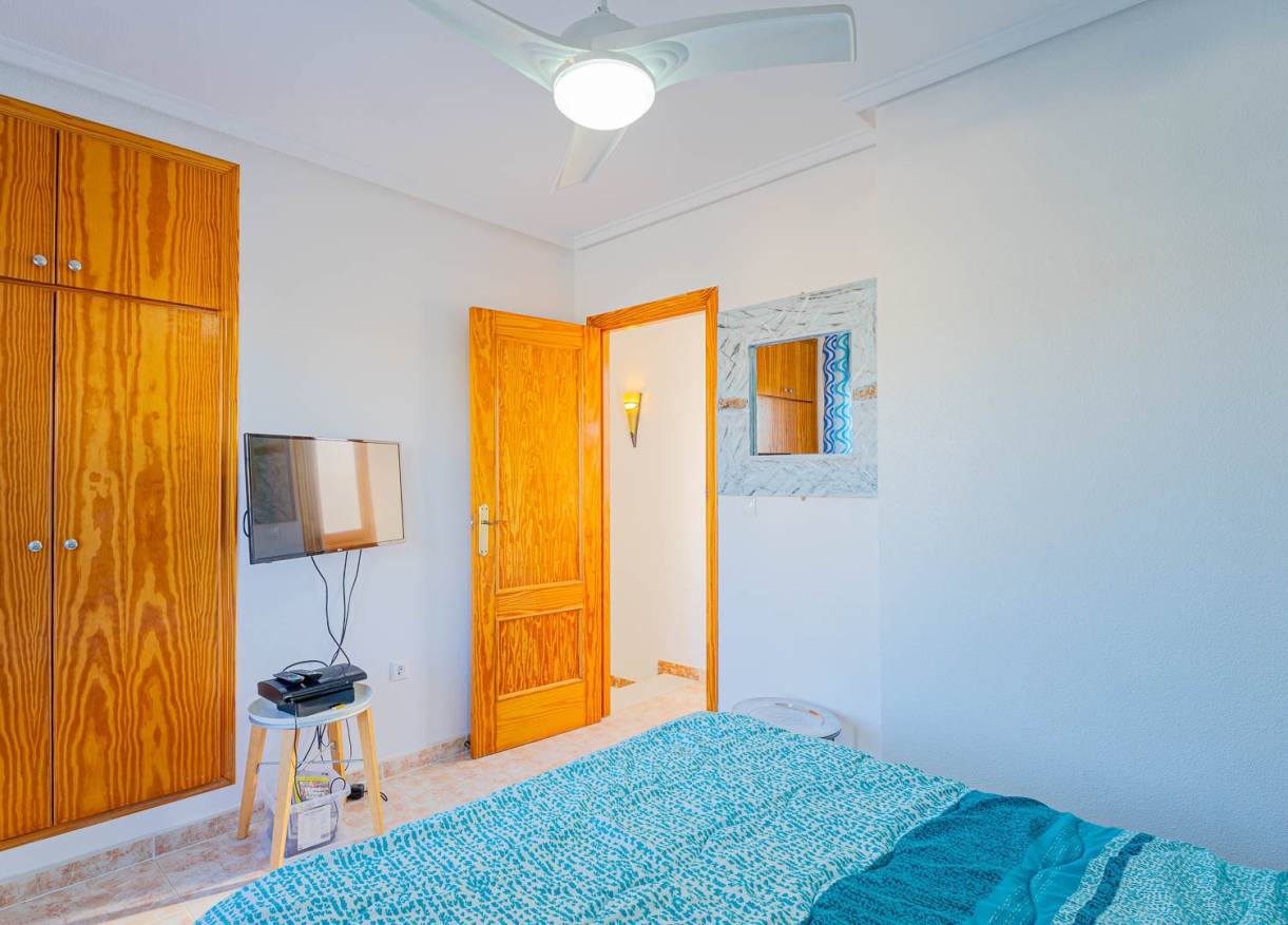 Bestaand - Townhouse / Semi-detached - Orihuela Costa - Playa Flamenca