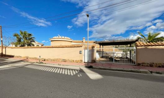 Bestaand - Villa - Ciudad Quesada - Upper Golf