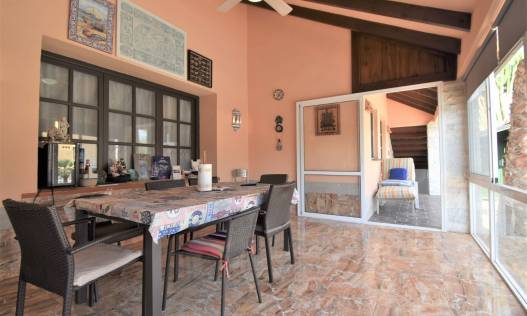 Bestaand - Villa - Orihuela Costa - Villamartin
