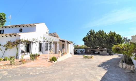 Bestaand - Villa - Orihuela Costa - Villamartin