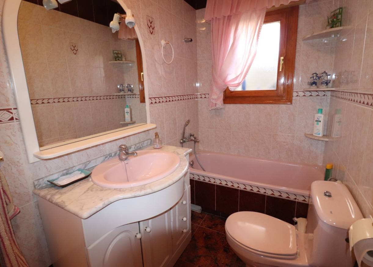 Bestaand - Villa - Algorfa - Lomas de La Juliana