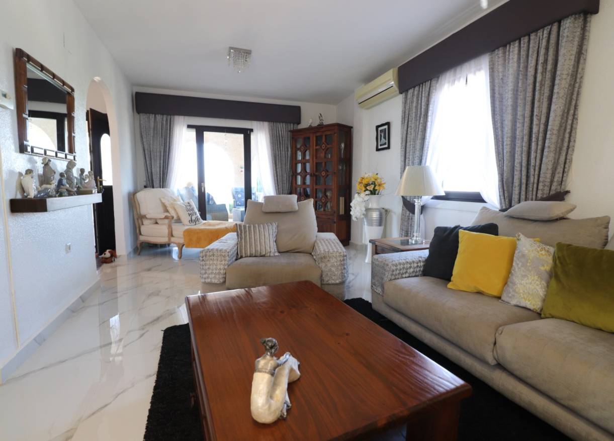 Bestaand - Villa - Algorfa - Lomas de La Juliana