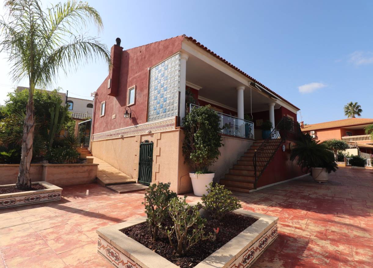 Bestaand - Villa - Algorfa - Lomas de La Juliana