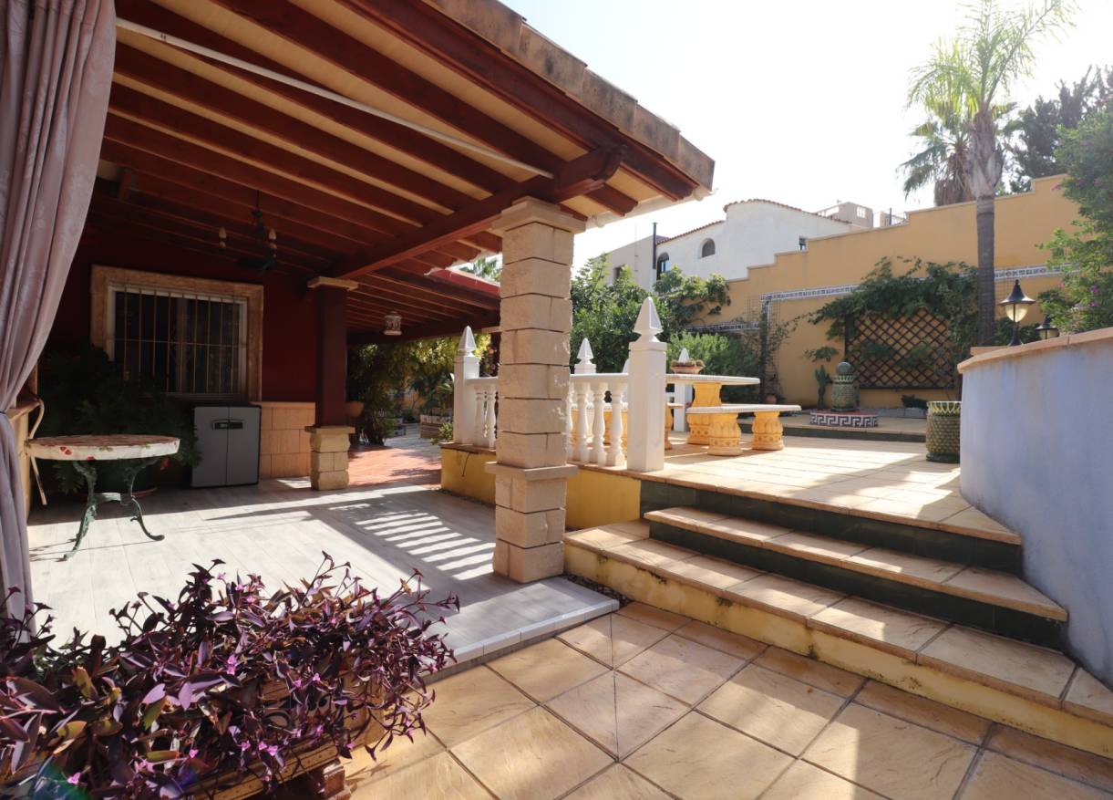 Bestaand - Villa - Algorfa - Lomas de La Juliana