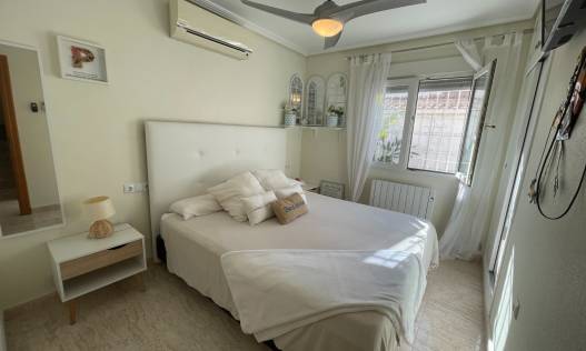 Bestaand - Townhouse / Semi-detached - Torre de la Horadada - Torre de La Horadada - Town