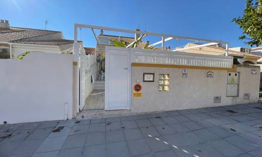 Bestaand - Townhouse / Semi-detached - Torre de la Horadada - Torre de La Horadada - Town