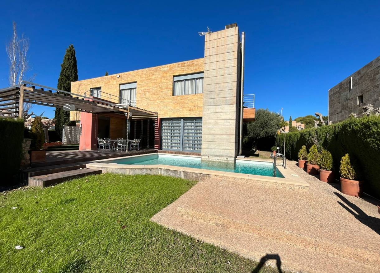 Bestaand - Villa - Orihuela Costa - Dehesa de Campoamor
