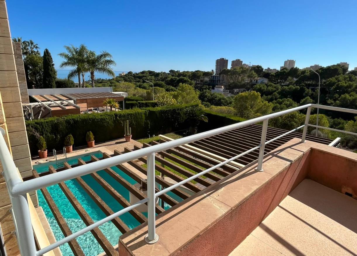 Bestaand - Villa - Orihuela Costa - Dehesa de Campoamor