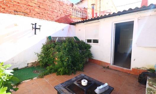 Bestaand - Townhouse / Semi-detached - Benijófar - Benijofar - Village