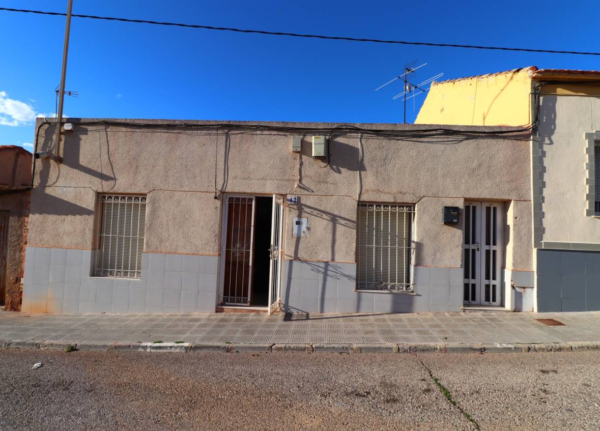 Bestaand - Townhouse / Semi-detached - Benijófar - Benijofar - Village