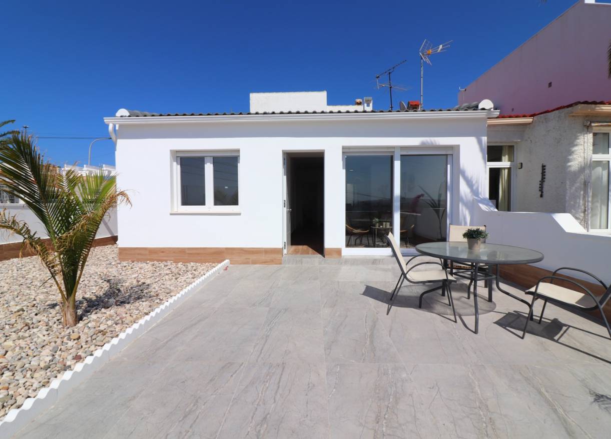 Bestaand - Townhouse / Semi-detached - Ciudad Quesada - Ciudad Quesada - Town