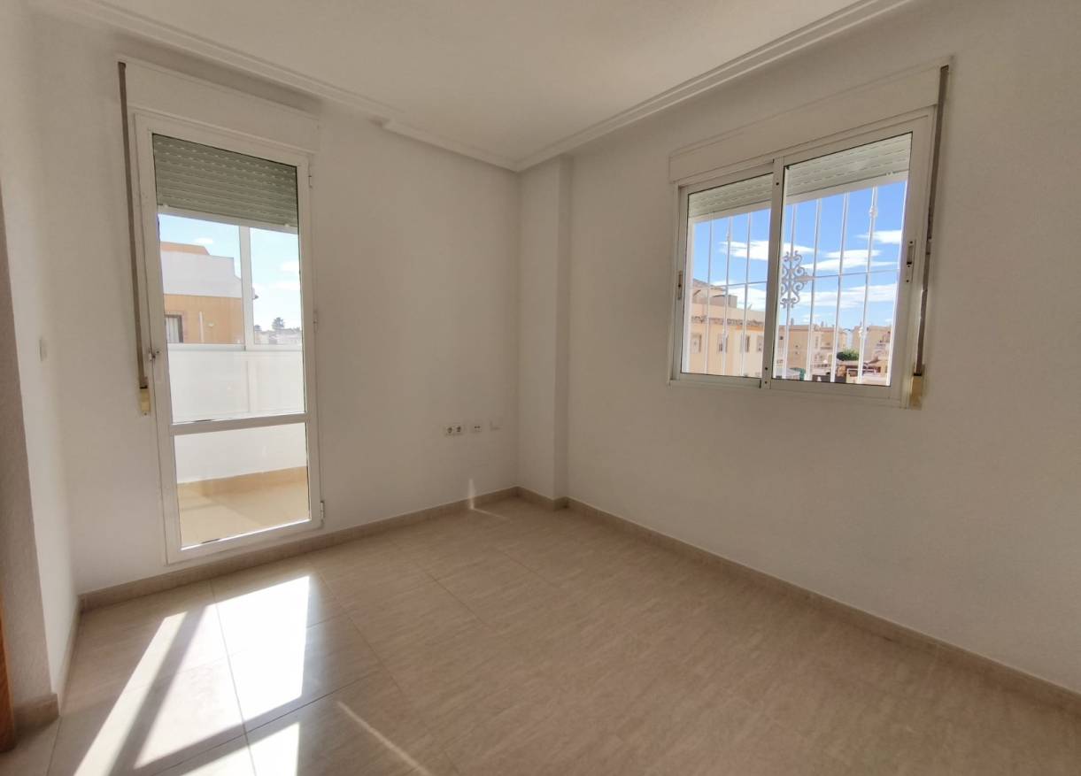 Bestaand - Townhouse / Semi-detached - Ciudad Quesada - Lo Marabu