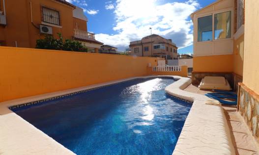 Bestaand - Townhouse / Semi-detached - Ciudad Quesada - Lo Marabu