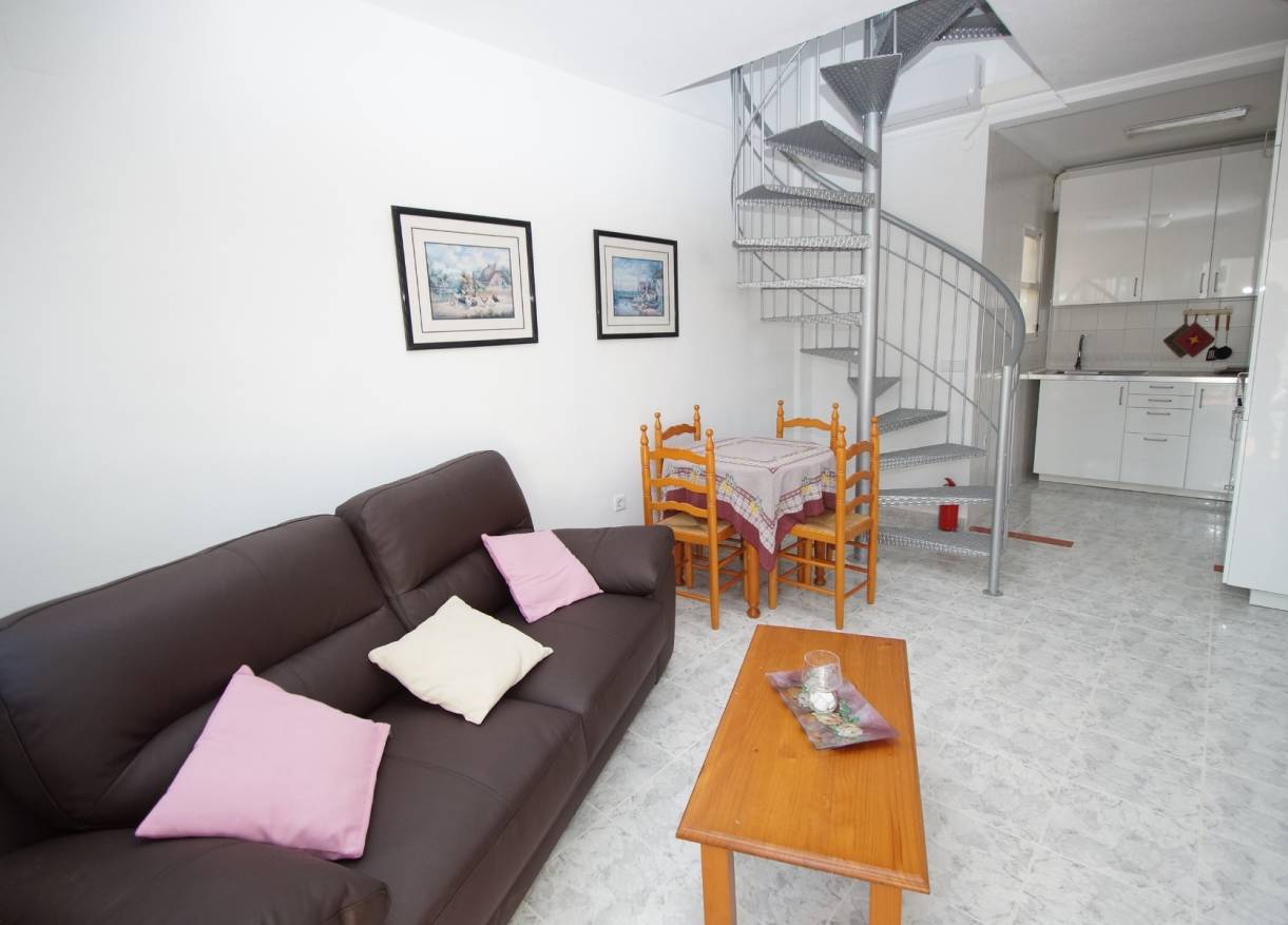 Bestaand - Townhouse / Semi-detached - Orihuela Costa - Playa Flamenca