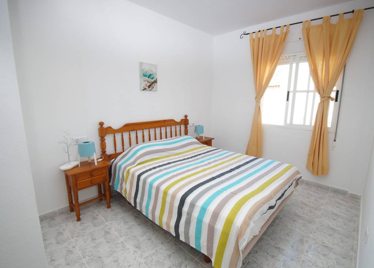 Bestaand - Townhouse / Semi-detached - Orihuela Costa - Playa Flamenca