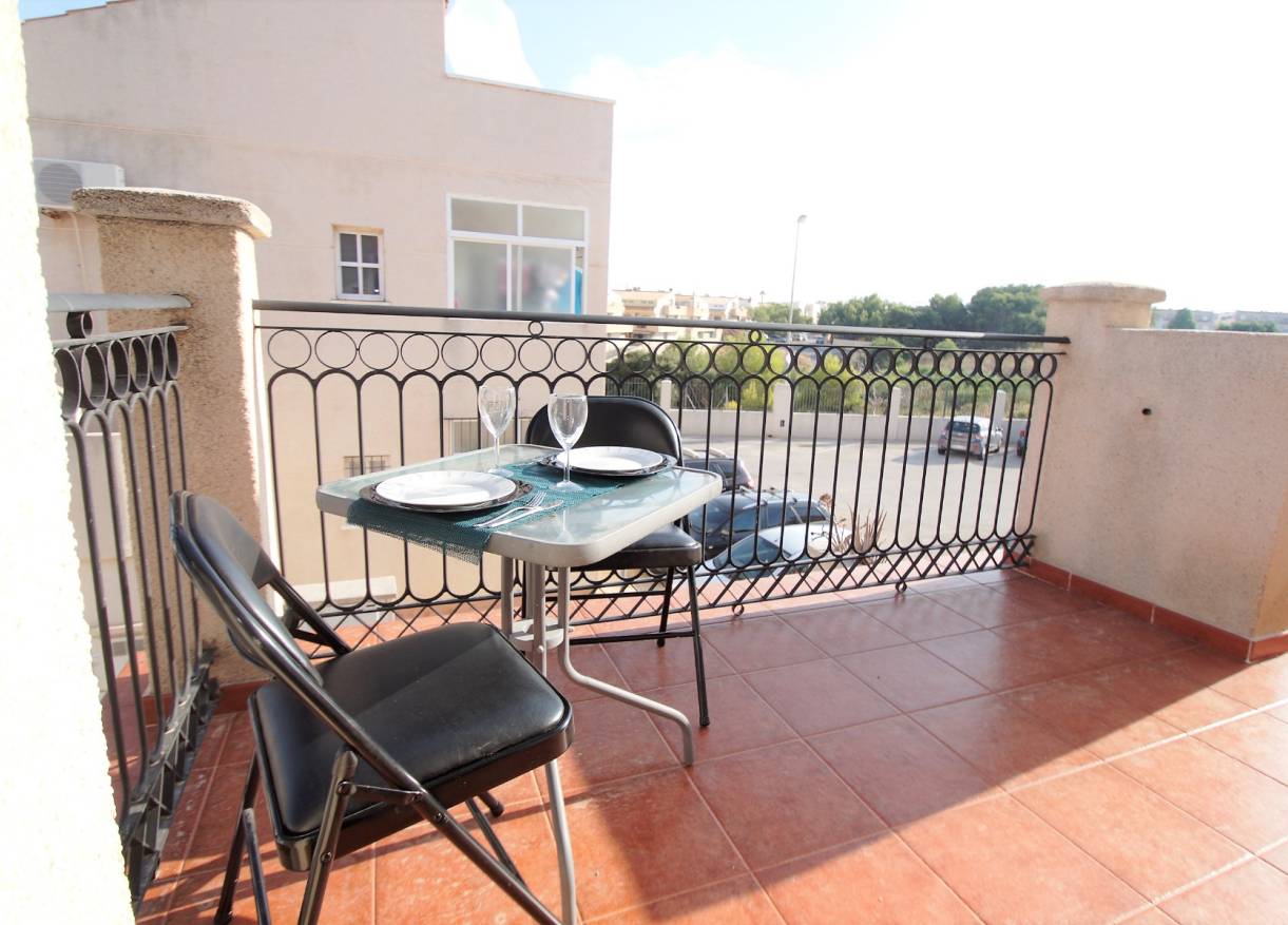 Bestaand - Townhouse / Semi-detached - Orihuela Costa - Playa Flamenca