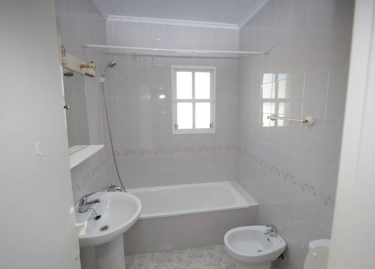 Bestaand - Townhouse / Semi-detached - Orihuela Costa - Playa Flamenca