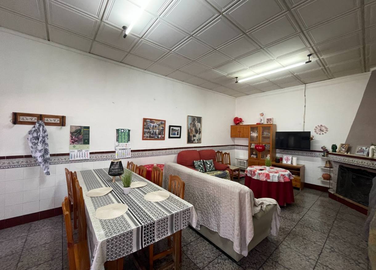 Bestaand - Villa - San Miguel de Salinas - Pueblo