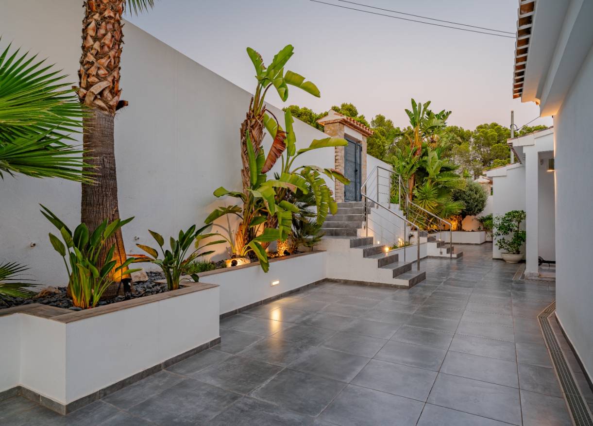 Bestaand - Villa - Benissa - Fanadix
