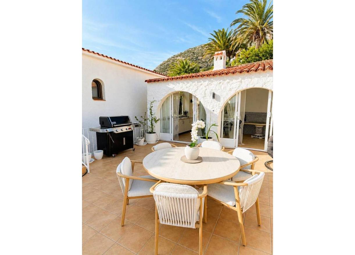 Bestaand - Villa - Calpe - Maryvilla