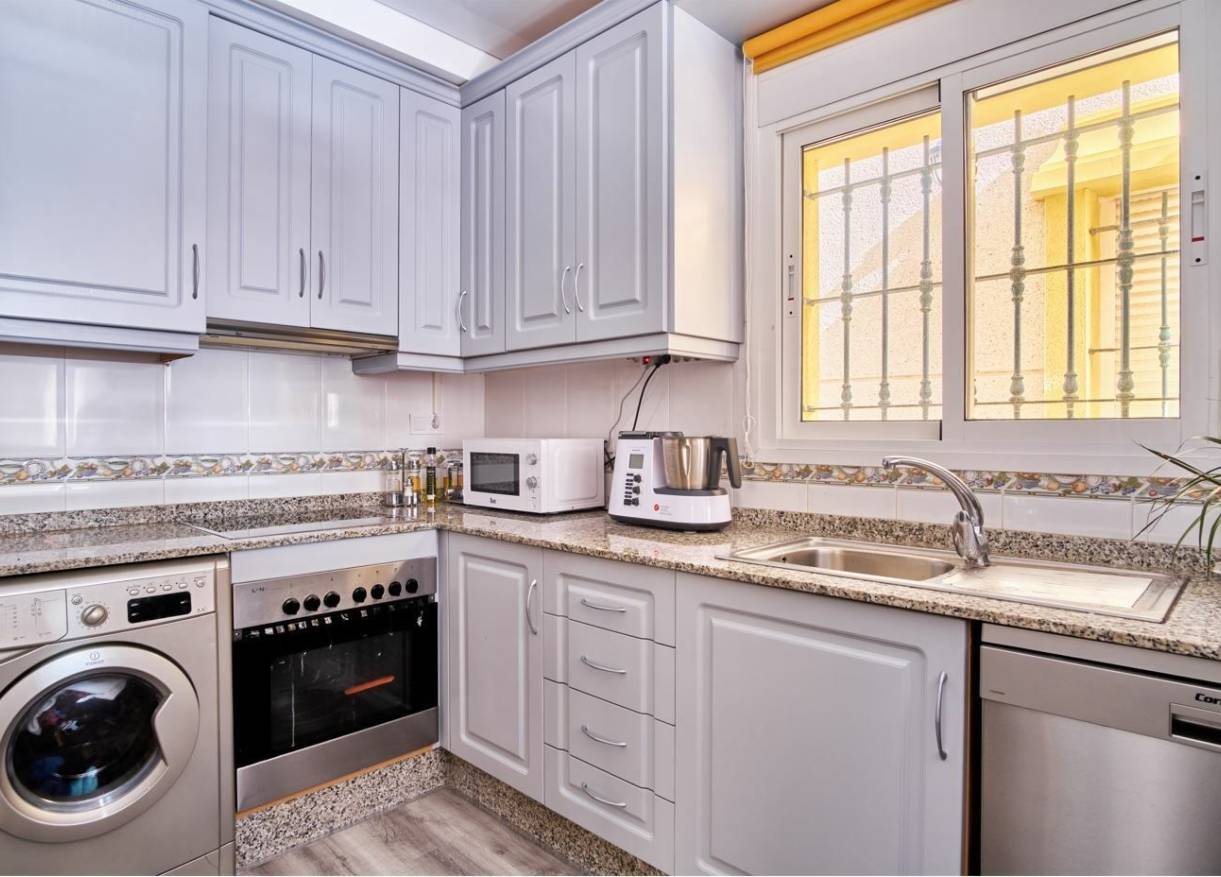 Bestaand - Villa - Los Montesinos - La Herrada