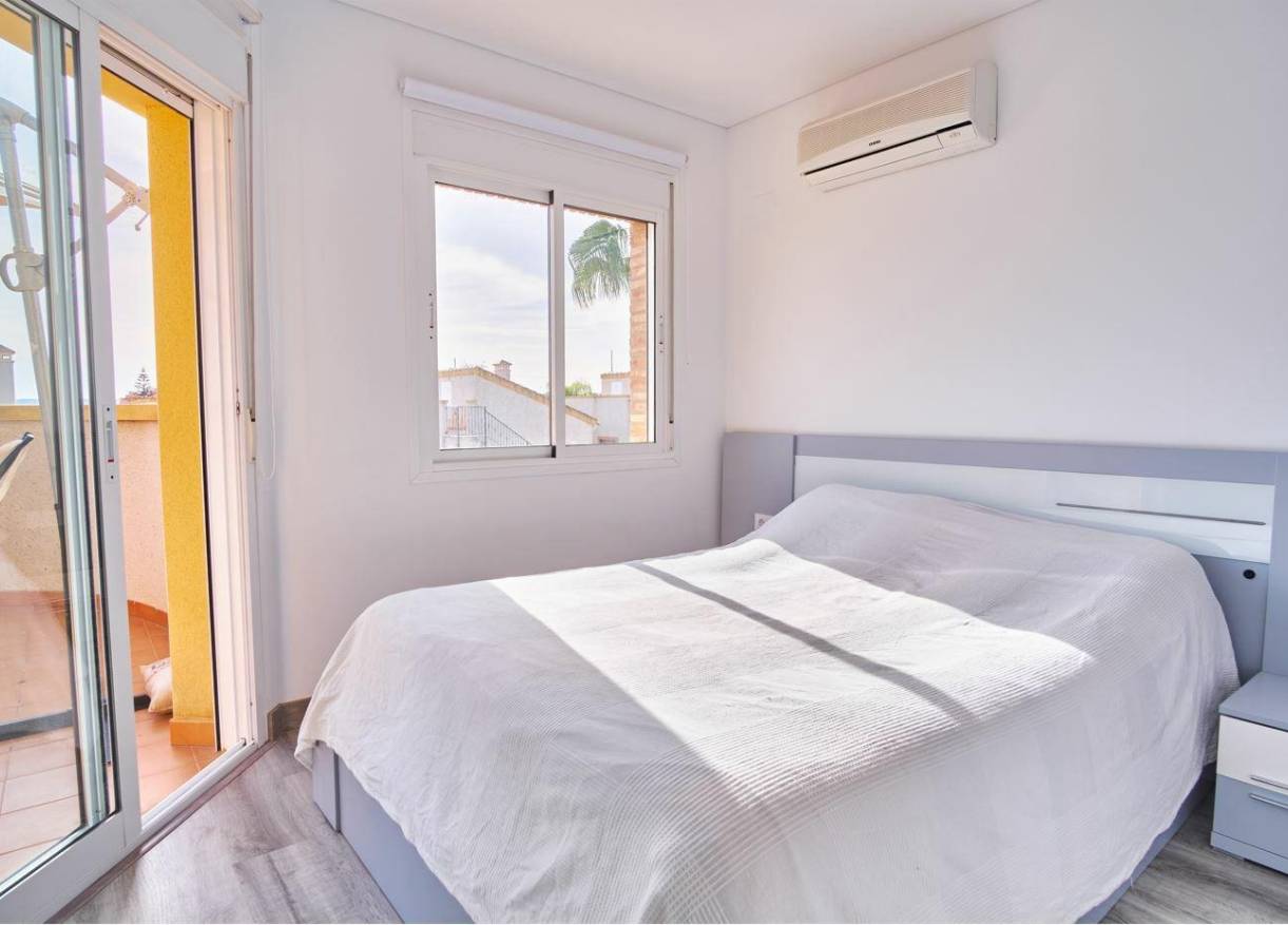 Bestaand - Villa - Los Montesinos - La Herrada