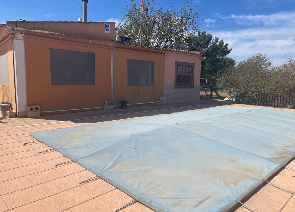 Bestaand - Villa - Guardamar del segura - Valencian Community