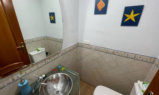 Bestaand - Townhouse / Semi-detached - Elche - Center