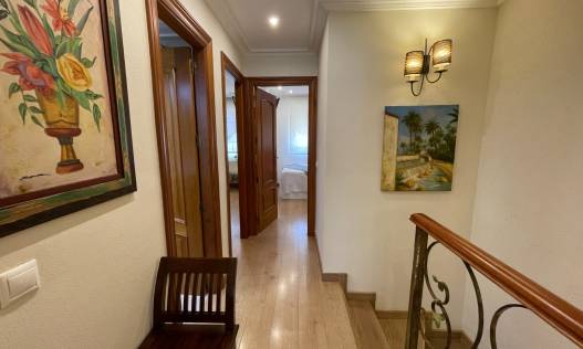 Bestaand - Townhouse / Semi-detached - Elche - Center
