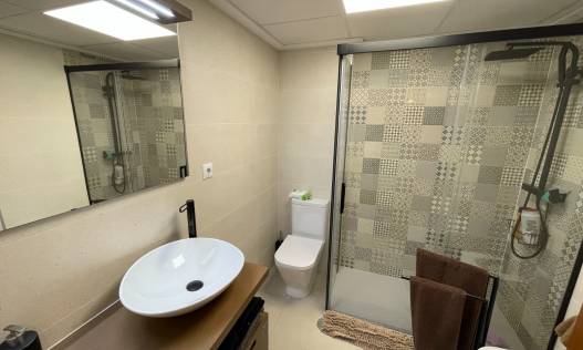 Bestaand - Townhouse / Semi-detached - Elche - Center
