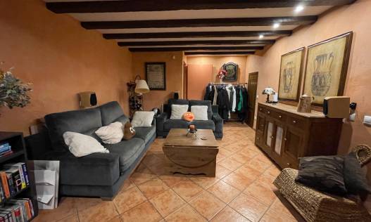 Bestaand - Townhouse / Semi-detached - Elche - Center