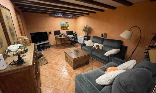 Bestaand - Townhouse / Semi-detached - Elche - Center